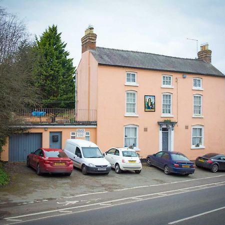 The Benbow Inn At Ruyton-Xi-Towns Eksteriør billede